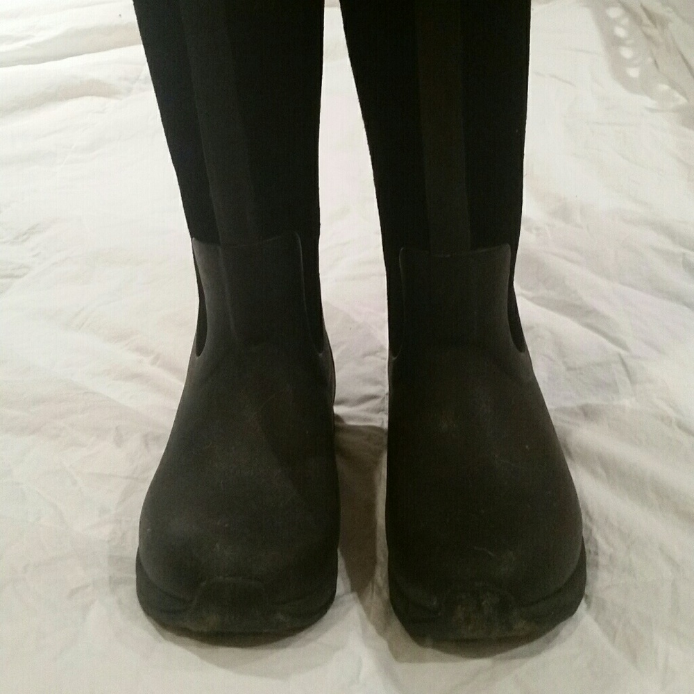 Muck Boots women's size 5